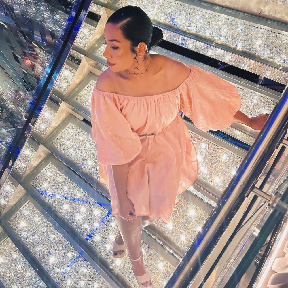 ARULA light pink mini dress - Picture 3 of 3